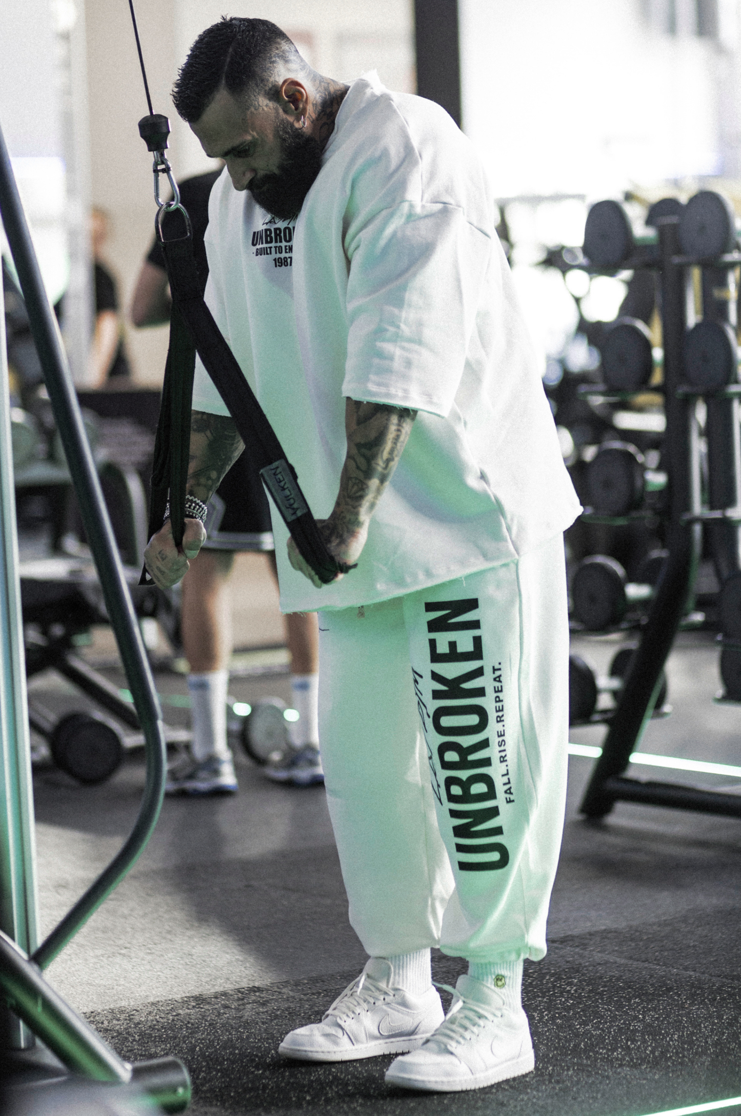 Pantalone Over UNBROKEN