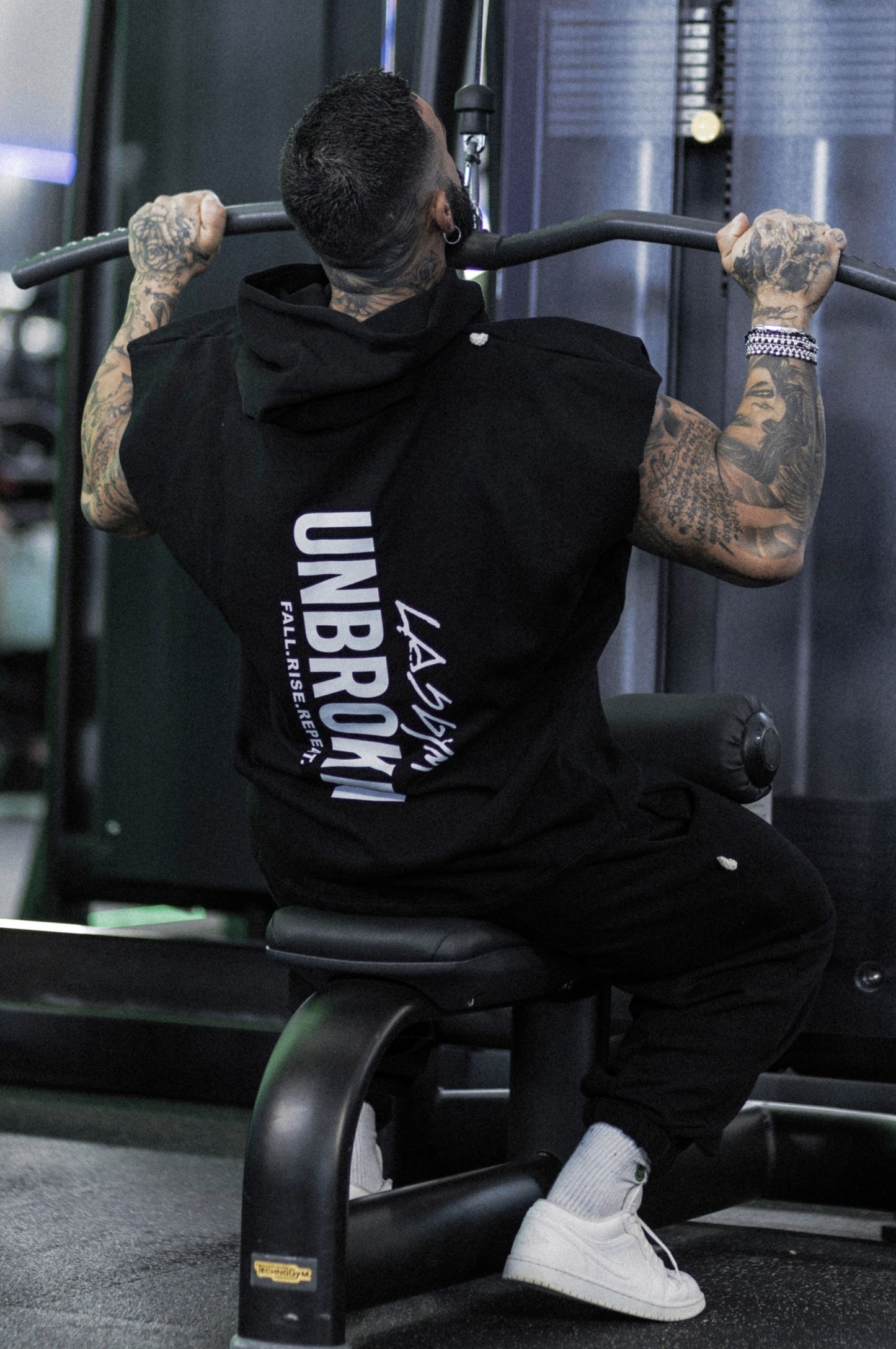 Thank top Vintage UNBROKEN