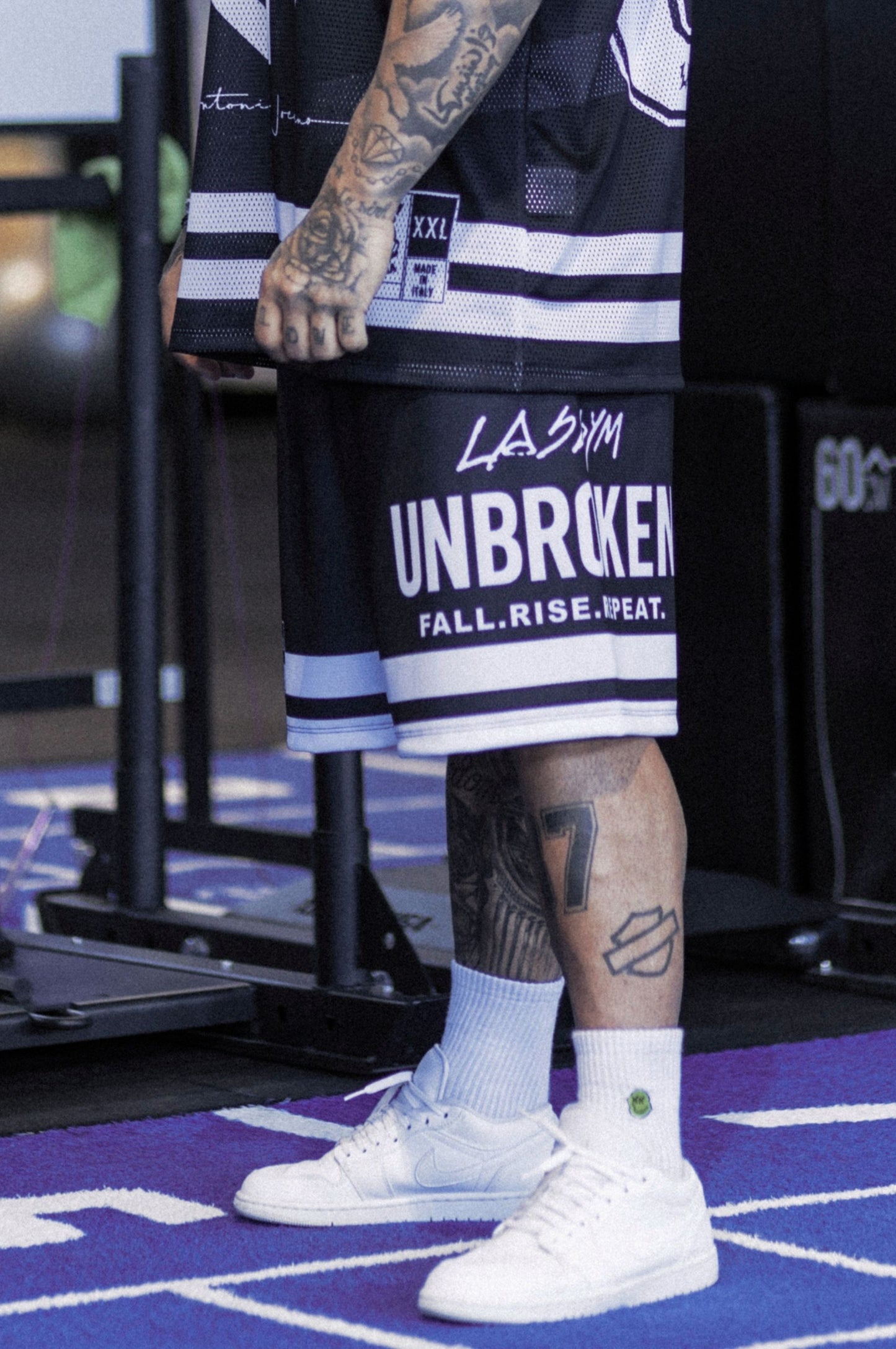 Shorts Tecnico Over UNBROKEN