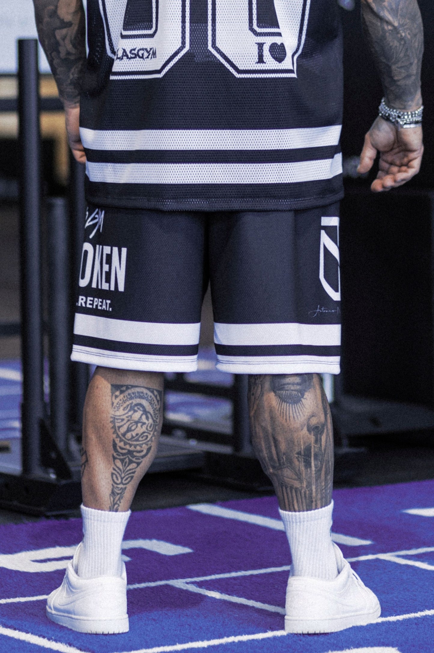 Shorts Tecnico Over UNBROKEN