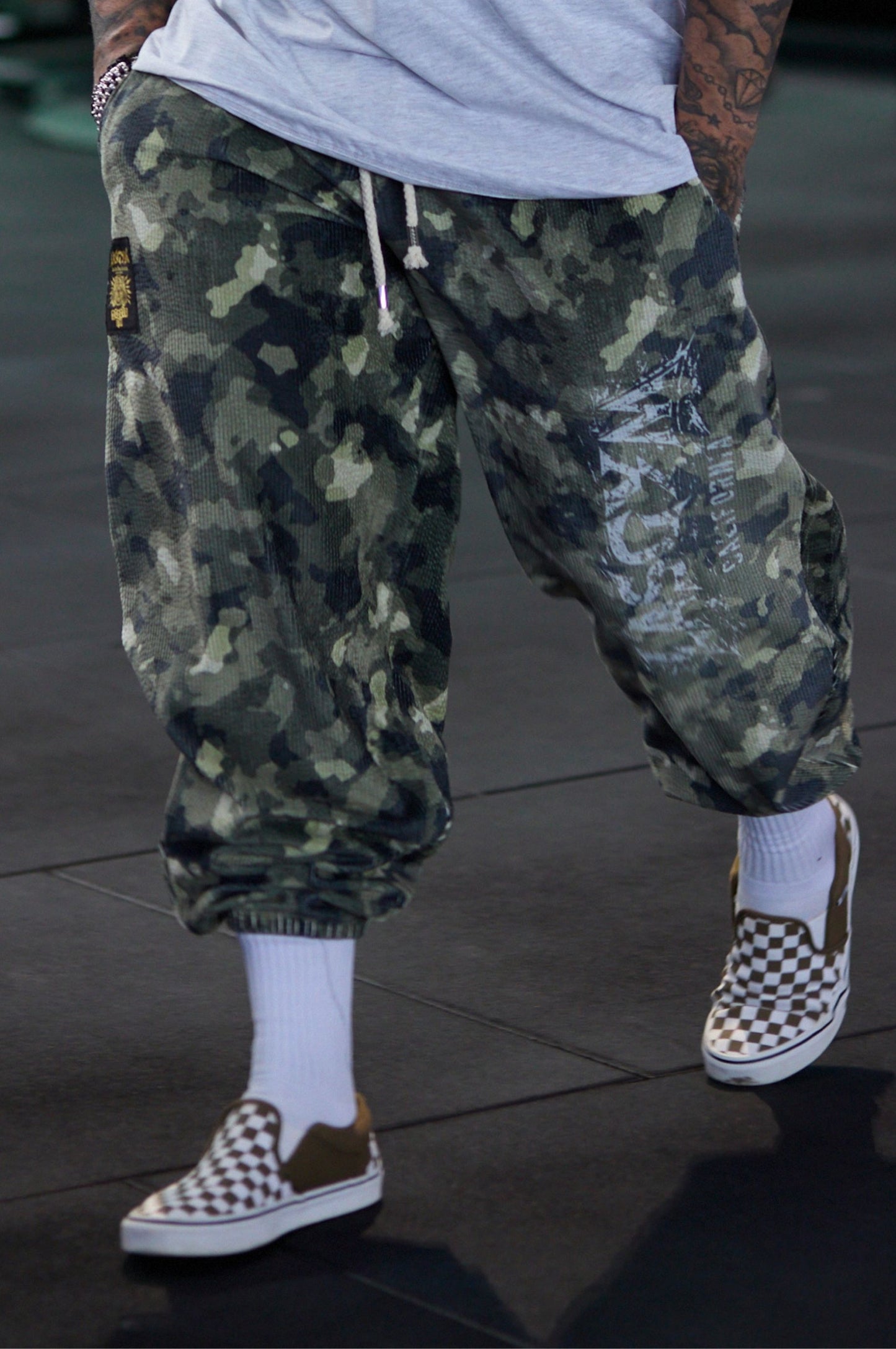 Pantalone Over Blackout Mimetic