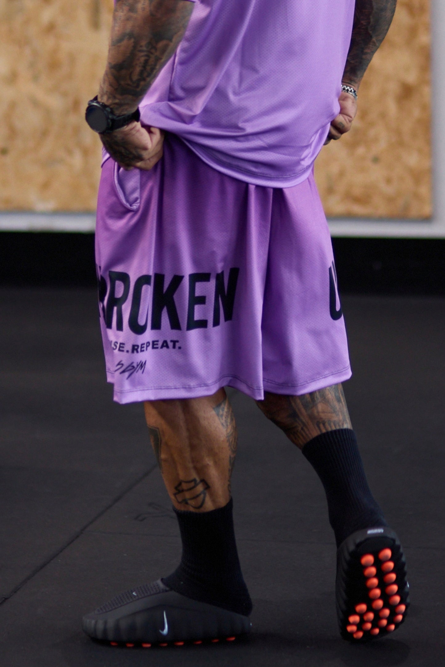 Shorts Over Performance Degradè Unbroken
