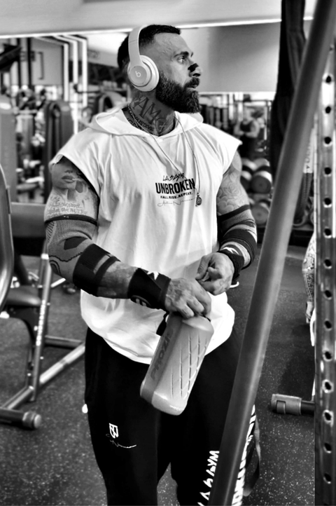 UNBROKEN Oversized Tank Top