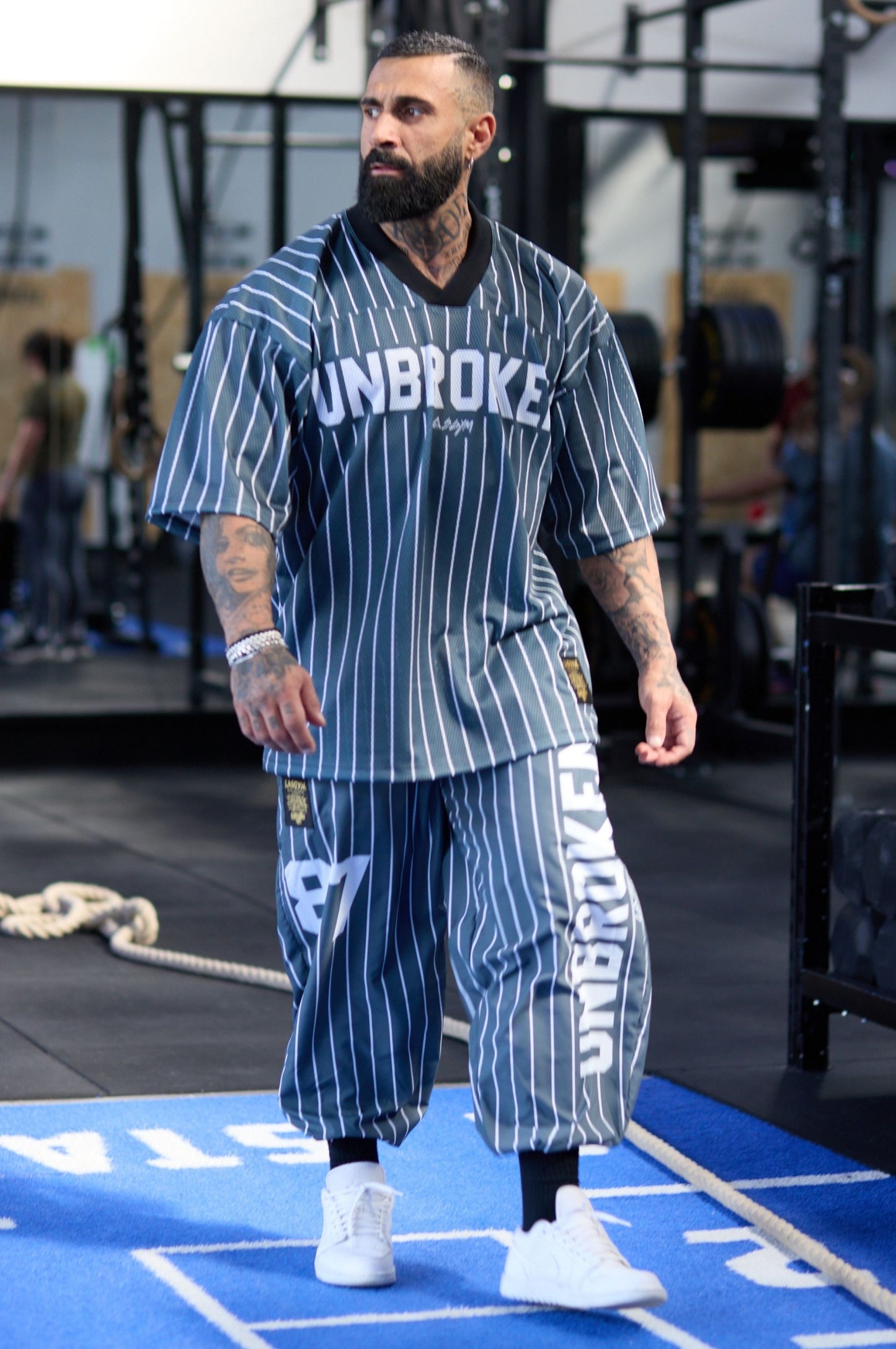 T-shirt Rete Over Unbroken