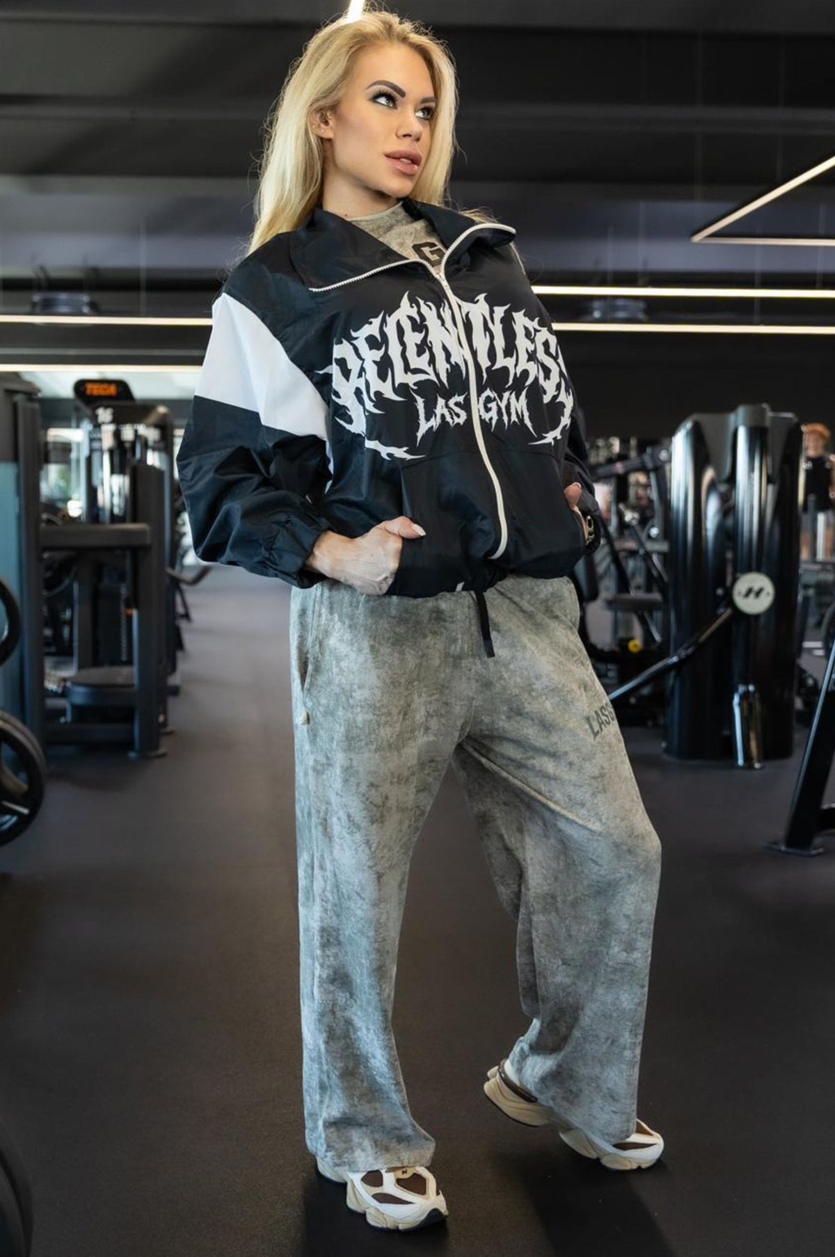 Jackets Over Nylon Relentless BlackWhite